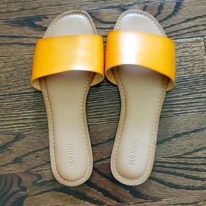 Womens sandals